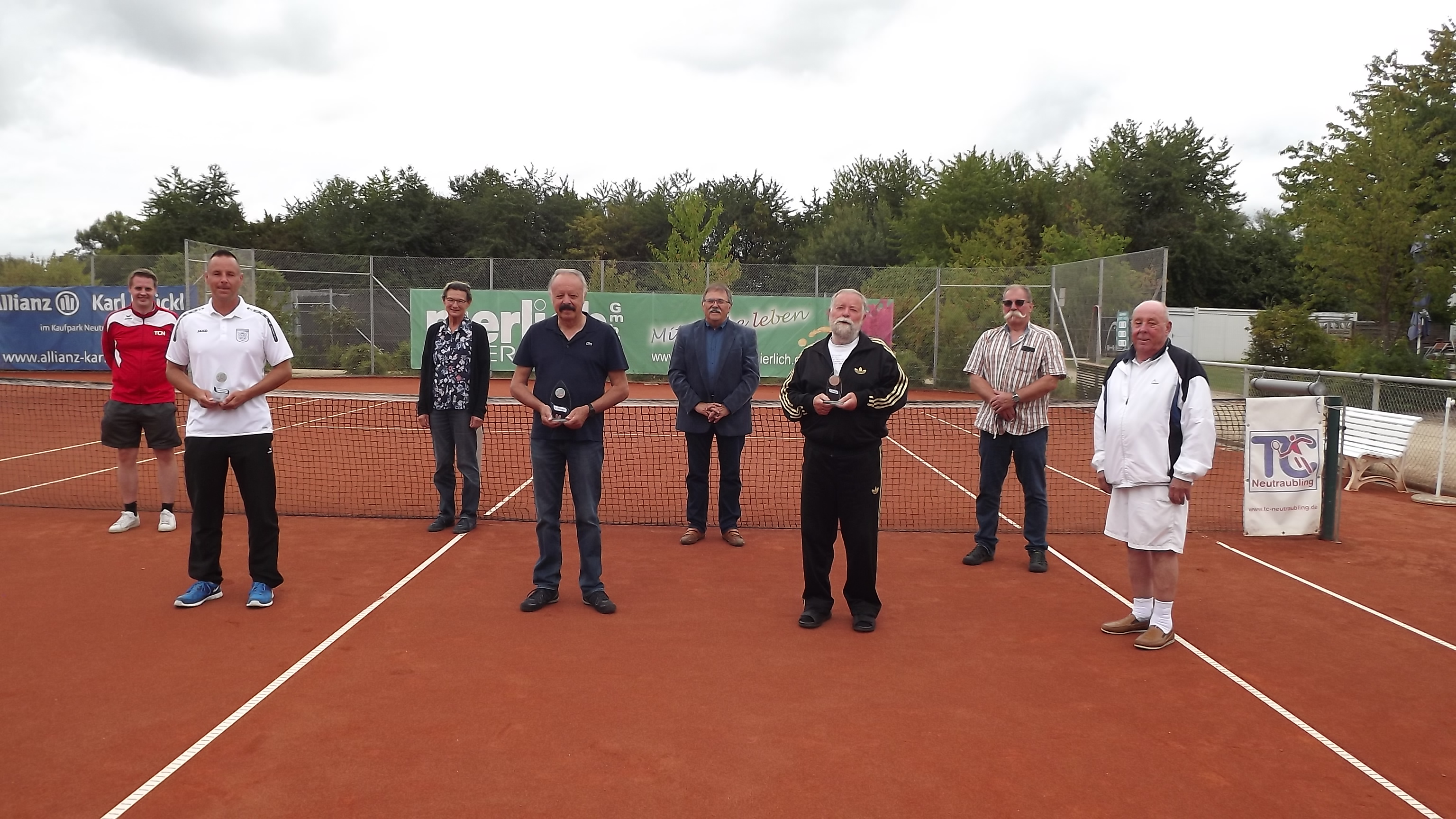 Karl Mooser gewinnt das 35. Tennisturnier der Kommunalpolitiker