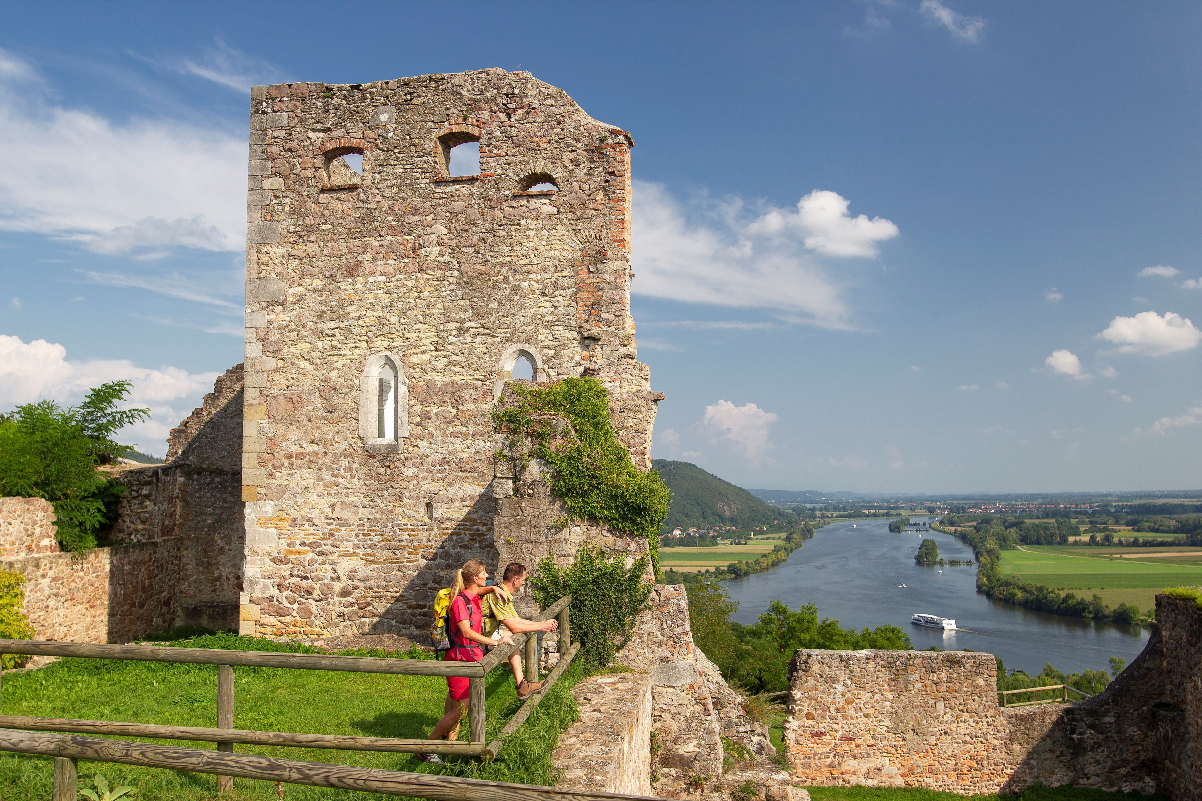 Die Kulturmeile entlang der Donau hält viele Ausflugstipps bereit. Foto: Tourismusverband Ostbayern/Stefan Gruber